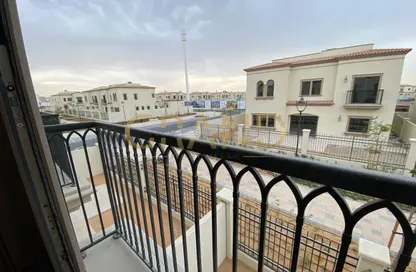 Townhouse - 3 Bedrooms - 4 Bathrooms for rent in Bloom Living - Zayed City (Khalifa City C) - Khalifa City - Abu Dhabi