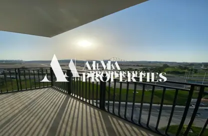 Apartment - 3 Bedrooms - 4 Bathrooms for sale in Waters Edge - Yas Island - Abu Dhabi