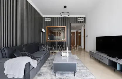Living Room image for: Apartment - 1 Bedroom - 1 Bathroom for sale in Dorra Bay - Dubai Marina - Dubai, Image 1
