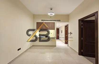 Apartment - 1 Bedroom - 2 Bathrooms for rent in Saleh Residence 3 - Jumeirah Garden City - Al Satwa - Dubai