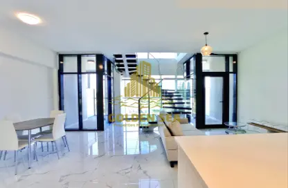 Living / Dining Room image for: Duplex - 2 Bedrooms - 3 Bathrooms for rent in Al Bandar - Al Raha Beach - Abu Dhabi, Image 1