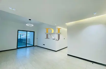 Apartment - 2 Bedrooms - 3 Bathrooms for rent in Nad Al Sheba 1 - Nad Al Sheba - Dubai Apartment - 2 Bedrooms - 3 Bathrooms for rent in Nad Al Sheba 1 - Nad Al Sheba - Dubai