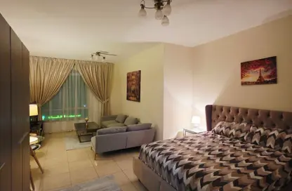 Apartment - Studio - 1 Bathroom for rent in Beach Tower 1 - Al Khan Lagoon - Al Khan - Sharjah