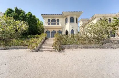 Villa - 5 Bedrooms - 6 Bathrooms for sale in Garden Homes Frond M - Garden Homes - Palm Jumeirah - Dubai