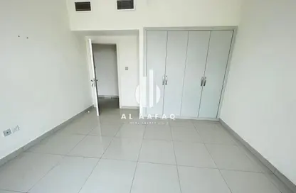شقة - 2 غرف نوم - 3 حمامات للايجار في كورنيش الخان - الخان - الشارقة