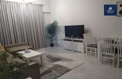 Apartment - 1 Bedroom - 2 Bathrooms for rent in Elite Business Bay Residence - Business Bay - Dubai