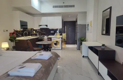Apartment - Studio - 1 Bathroom for rent in Jewelz by Danube - Arjan - Dubai