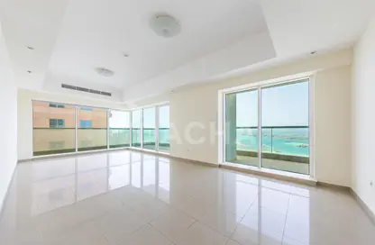 LARGE 3 BED | SEA VIEW | VACANT