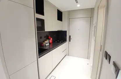 Apartment - Studio - 1 Bathroom for rent in Hyde Walk - Jumeirah Garden City - Al Satwa - Dubai