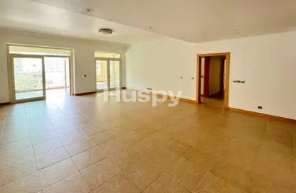 Apartment - 1 Bedroom - 2 Bathrooms for rent in Al Hamri - Shoreline Apartments - Palm Jumeirah - Dubai