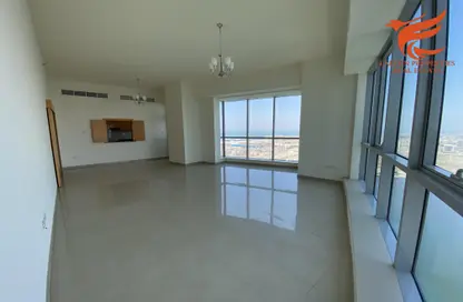 Apartment - 3 Bedrooms - 4 Bathrooms for rent in Julphar Towers - Al Nakheel - Ras Al Khaimah