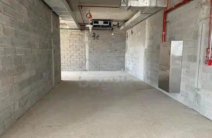 Shop - Studio for rent in Rashidiya Shops Building - Al Rashidiya - Dubai