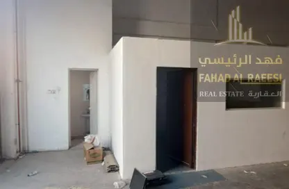 Warehouse - Studio - 1 Bathroom for rent in Al Jurf Industrial 1 - Al Jurf Industrial - Ajman Warehouse - Studio - 1 Bathroom for rent in Al Jurf Industrial 1 - Al Jurf Industrial - Ajman