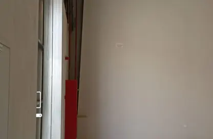 Warehouse - Studio - 1 Bathroom for rent in Umm Al Thuoob - Umm Al Quwain