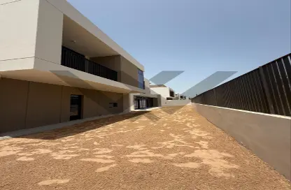 Villa - 4 Bedrooms - 5 Bathrooms for sale in Tilal Al Furjan - Al Furjan - Dubai