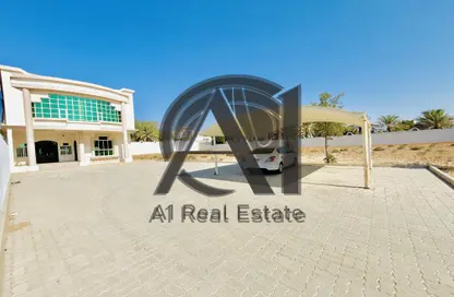 Villa - 4 Bedrooms - 7 Bathrooms for rent in Falaj Hazzaa - Al Ain