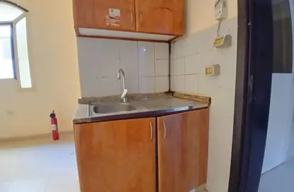 Apartment - Studio - 1 Bathroom for rent in Al Nabba - Sharjah