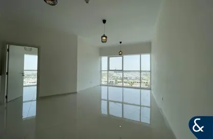 Apartment - 1 Bedroom - 2 Bathrooms for rent in Carson C - Carson - DAMAC Hills - Dubai