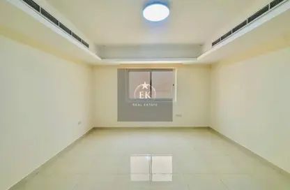 Apartment - 2 Bedrooms - 3 Bathrooms for rent in Al Jimi - Al Ain