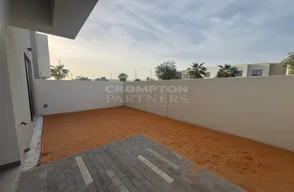 Townhouse - 3 Bedrooms - 4 Bathrooms for sale in Noya Viva - Noya - Yas Island - Abu Dhabi
