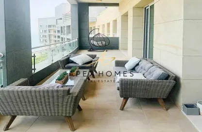 Apartment - 3 Bedrooms - 5 Bathrooms for rent in Dream Palm Residence - The Crescent - Palm Jumeirah - Dubai