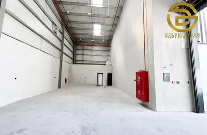 Warehouse - Studio - 1 Bathroom for rent in Dubai Investment Park 2 (DIP 2) - Dubai Investment Park (DIP) - Dubai