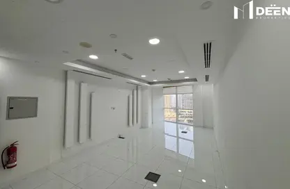 Office Space - Studio for rent in B2B Tower - Business Bay - Dubai