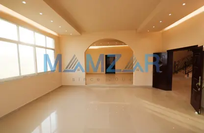 Empty Room image for: Villa - 6 Bedrooms - 7 Bathrooms for rent in Shakhbout City - Abu Dhabi, Image 1