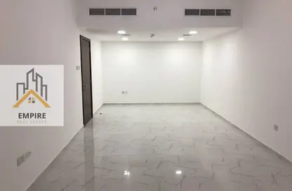 Apartment - 2 Bedrooms - 2 Bathrooms for rent in Safia Tower - Al Majaz 3 - Al Majaz - Sharjah
