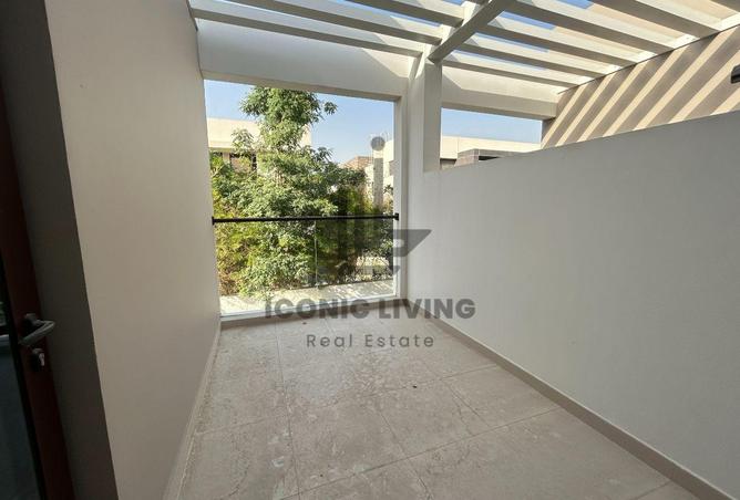 15585227 - Property Image 3