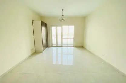 Apartment - Studio - 1 Bathroom for rent in Golden Homes Building - Jumeirah Village Circle - Dubai