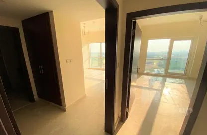 شقة - 2 غرف نوم - 3 حمامات للايجار في برج سفير 1 - ابراج سفير - الخليج التجاري - دبي