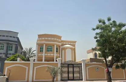 فيلا - 5 غرف نوم - 6 حمامات للبيع في 3  الروضة - الروضة - عجمان