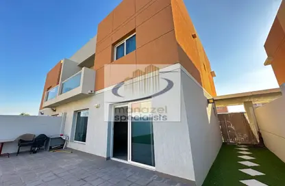Villa - 3 Bedrooms - 4 Bathrooms for sale in Manazel Al Reef 2 - Al Samha - Abu Dhabi