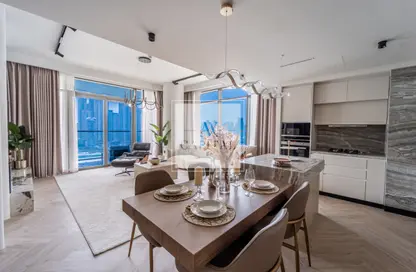 Apartment - 3 Bedrooms - 4 Bathrooms for sale in Marina Vista - EMAAR Beachfront - Dubai Harbour - Dubai