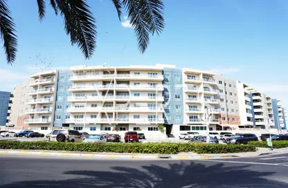 Apartment - 2 Bedrooms - 2 Bathrooms for sale in Tower 36 - Al Reef Downtown - Al Reef - Abu Dhabi