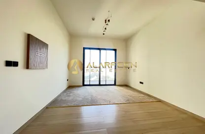 شقة - 2 غرف نوم - 2 حمامات للايجار في مرتفعات بن غاطي - الضاحية 10 - قرية جميرا الدائرية - دبي