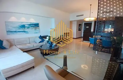 Apartment - 2 Bedrooms - 3 Bathrooms for sale in Fairmont Marina Residences - The Marina - Abu Dhabi