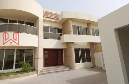 فيلا - 4 غرف نوم - 4 حمامات للايجار في فلل الجميرا 1 - جميرا 1 - جميرا - دبي