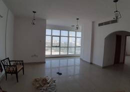 Apartment - 2 bedrooms - 2 bathrooms for rent in Al S­­harqi Street - Sheikh Hamad Bin Abdullah St. - Fujairah