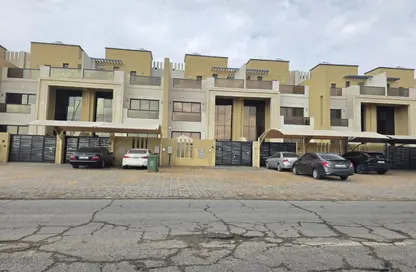 Townhouse - 4 Bedrooms - 6 Bathrooms for rent in Al Zaheya Gardens - Al Zahya - Ajman