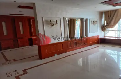Penthouse - 5 Bedrooms - 6 Bathrooms for sale in Beach Tower 2 - Al Khan Lagoon - Al Khan - Sharjah