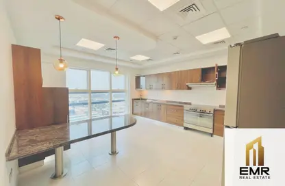 Apartment - 3 Bedrooms - 5 Bathrooms for rent in Jam Tower - Downtown Dubai - Dubai