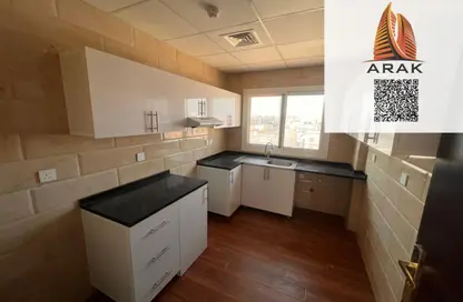 شقة - 2 غرف نوم - 3 حمامات للايجار في 3 المويهات - المويهات - عجمان