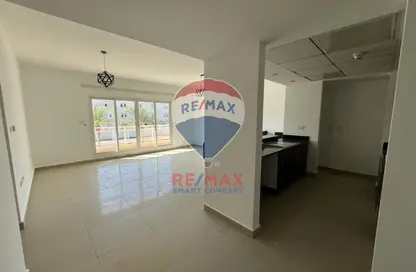Apartment - 2 Bedrooms - 2 Bathrooms for sale in Tower 2 - Al Reef Downtown - Al Reef - Abu Dhabi