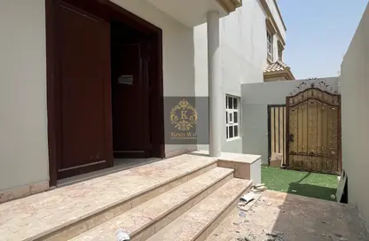 فيلا - 4 غرف نوم - 4 حمامات للايجار في مدينة محمد بن زايد - أبوظبي