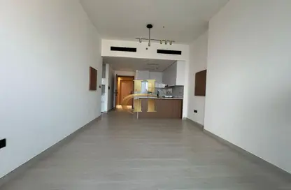 شقة - 2 غرف نوم - 3 حمامات للايجار في بنغاطي هاوس - الضاحية 10 - قرية جميرا الدائرية - دبي