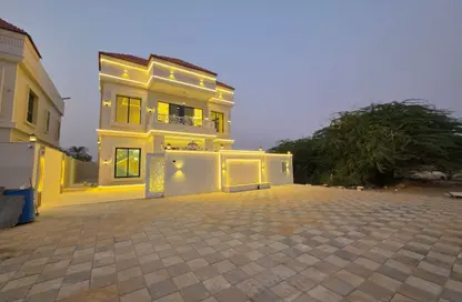 فيلا - 5 غرف نوم - 7 حمامات للبيع في الحليو 2 - الحليو - عجمان