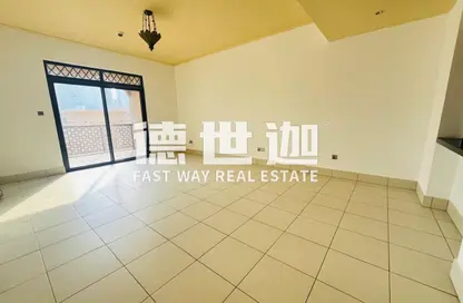 Apartment - 2 Bedrooms - 3 Bathrooms for rent in Reehan 1 - Reehan - Old Town - Dubai