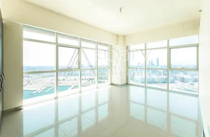 Apartment - 3 Bedrooms - 5 Bathrooms for rent in Tala Tower - Marina Square - Al Reem Island - Abu Dhabi